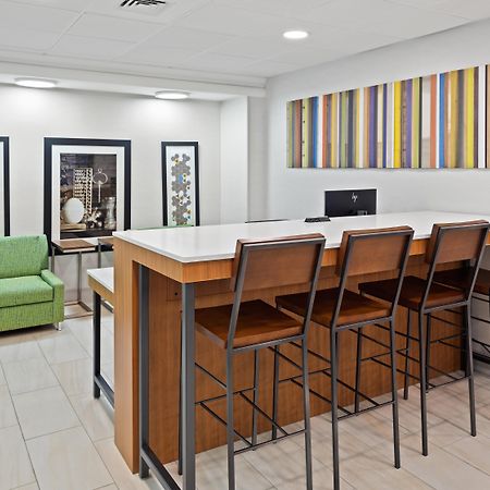 Holiday Inn Express - Atlanta-Kennesaw By Ihg Buitenkant foto